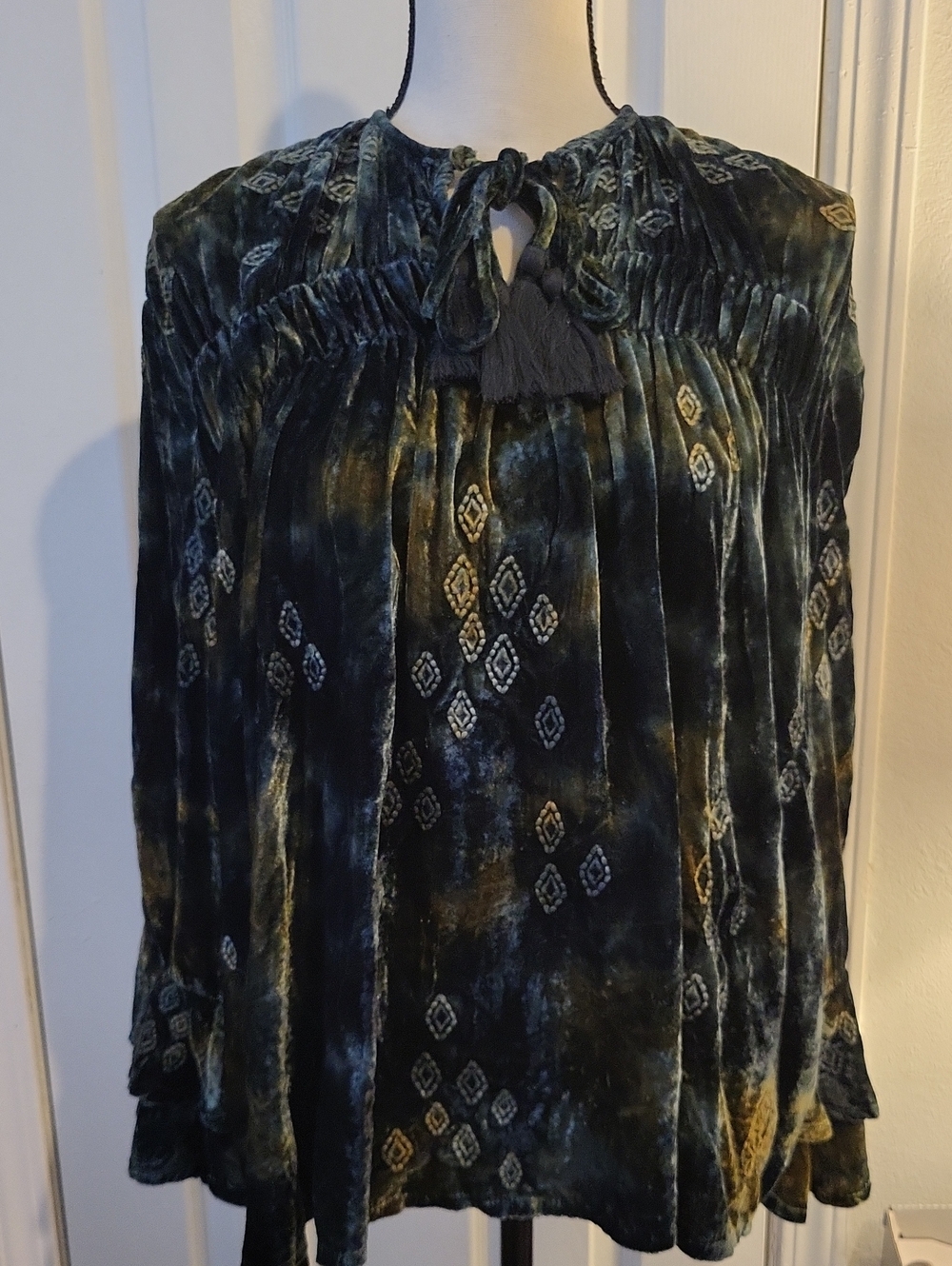 Kyla Seo Green/Blue Tie-Neck Embroidered Velvet Peasant Top